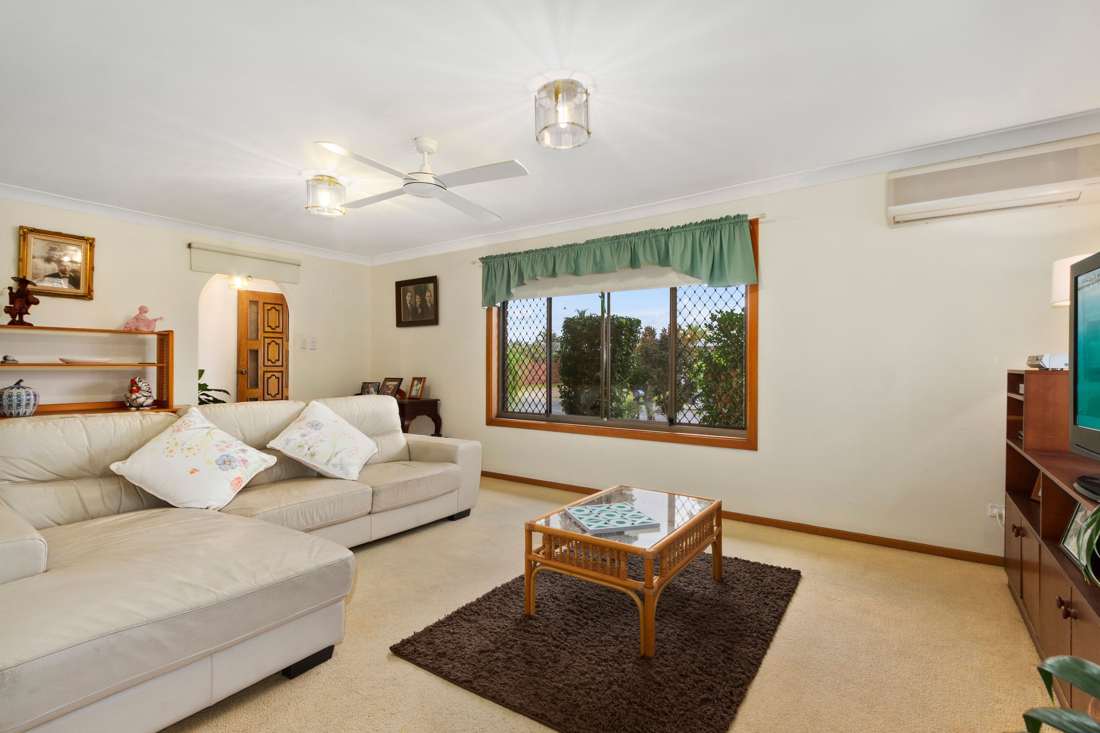 4 Primrose Court, Hollywell QLD 4216, Hollywell - Thumbnail 2