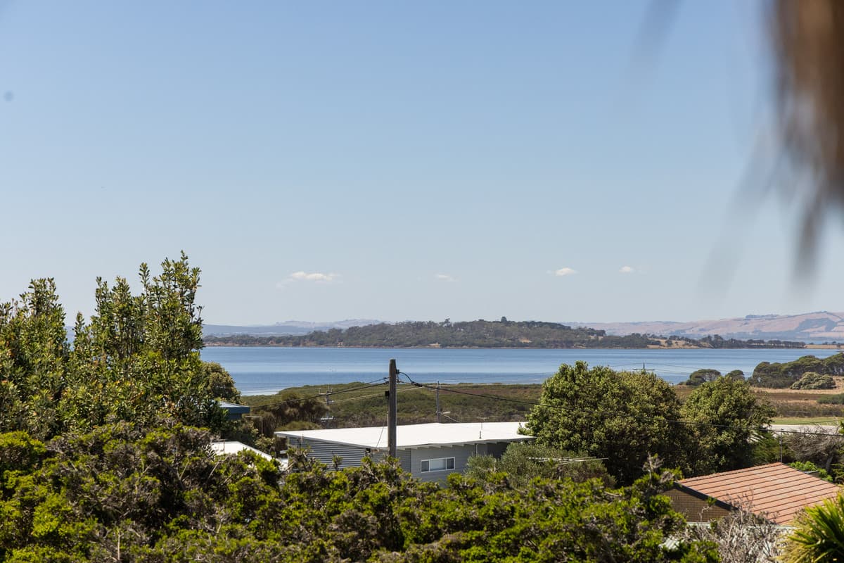 15 Dunvegan Crescent, Surf Beach VIC 3922, Surf Beach - Thumbnail 6