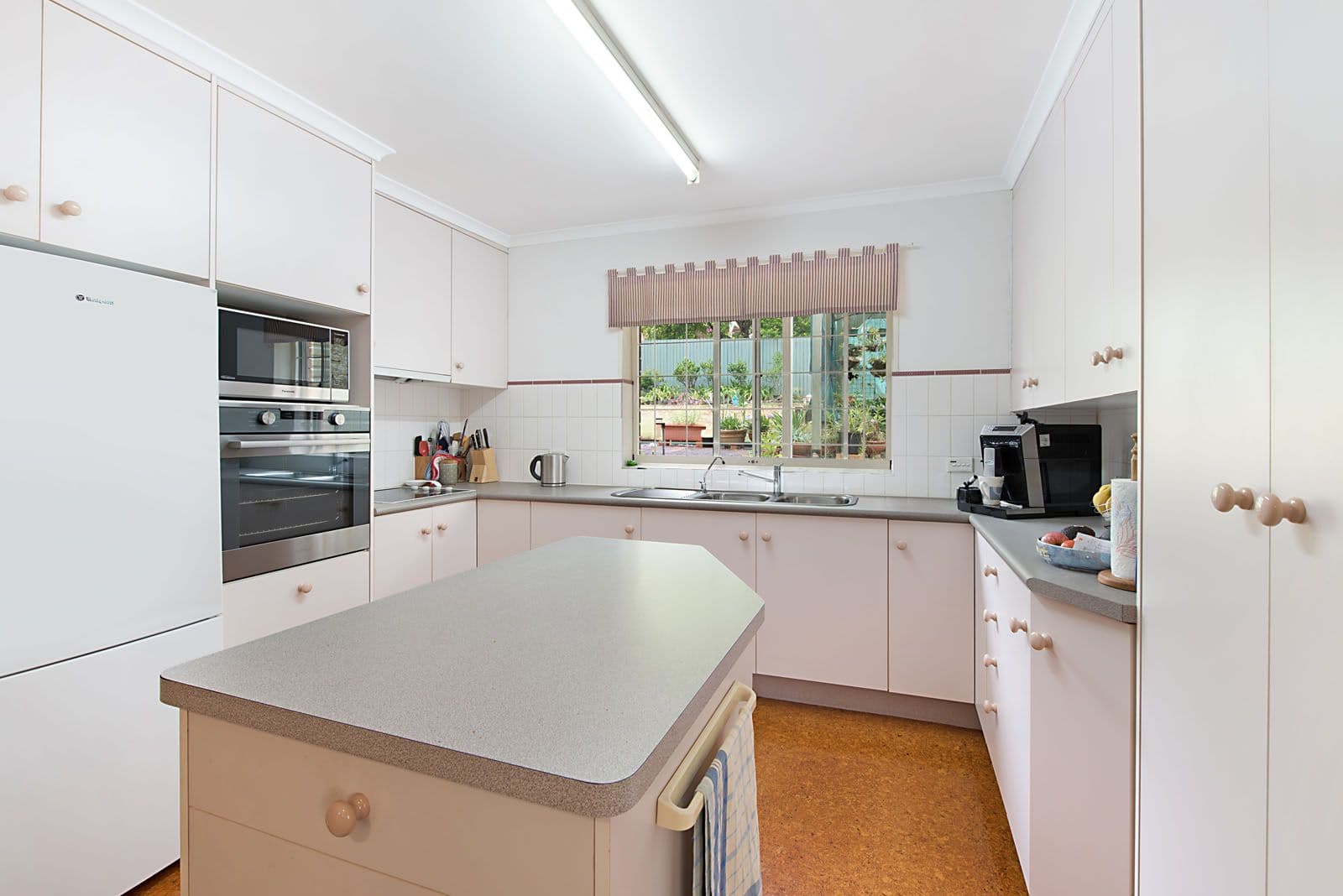 58 Arafura Street, Upper Mount Gravatt QLD 4122, Upper Mount Gravatt - Thumbnail 5