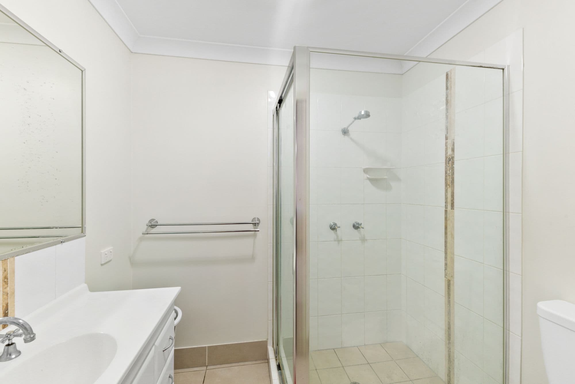 16 Leichhardt Avenue, Rothwell QLD 4022, Rothwell - Thumbnail 5