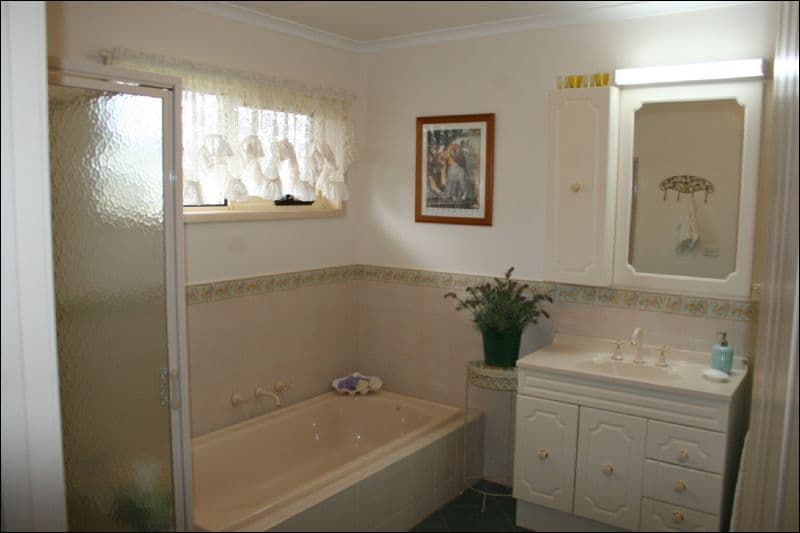 62 McKenzie Street, ROCHESTER VIC 3561, Rochester - Thumbnail 6
