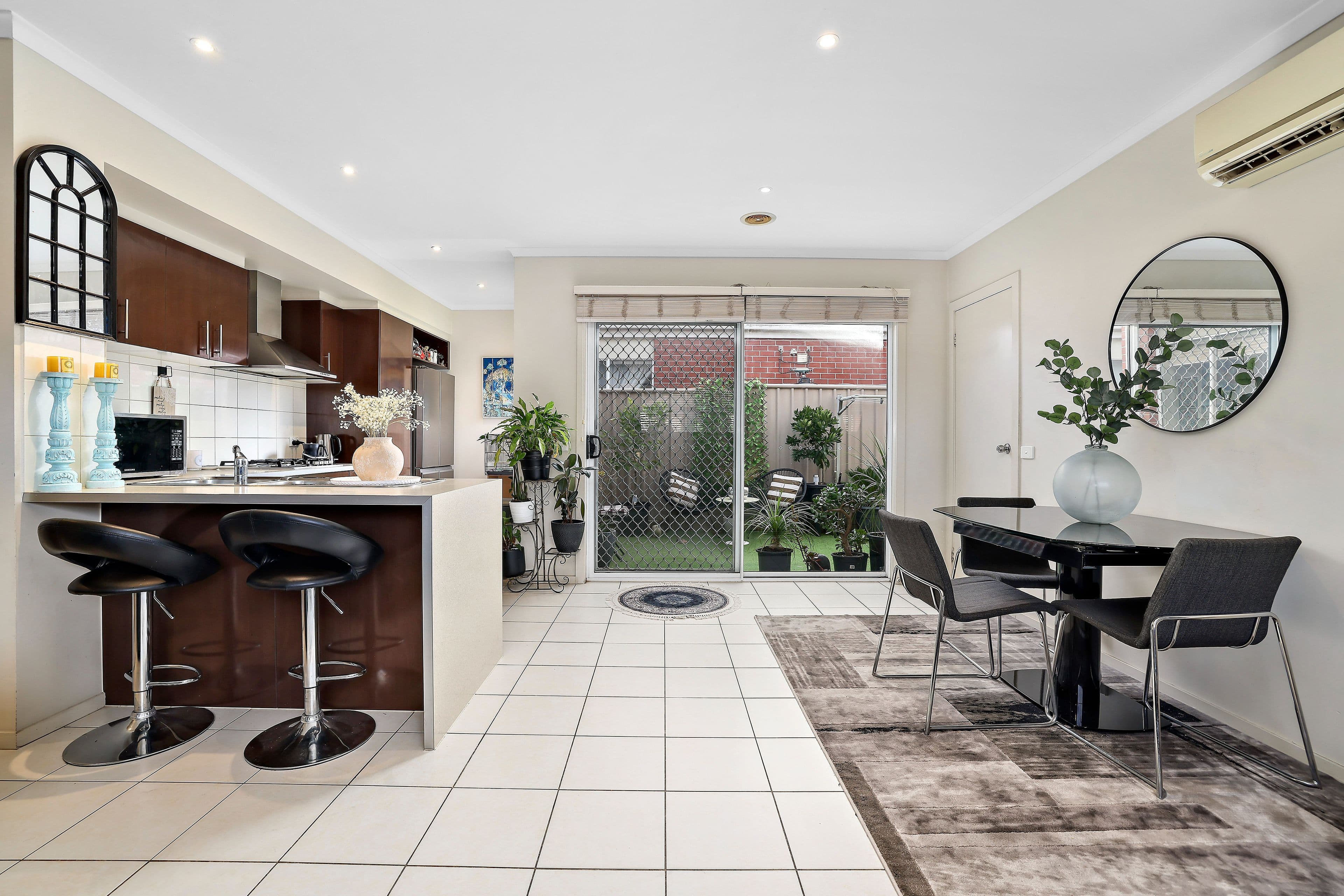 9 Wooling Lane, Caroline Springs VIC 3023, Caroline Springs - Thumbnail 3