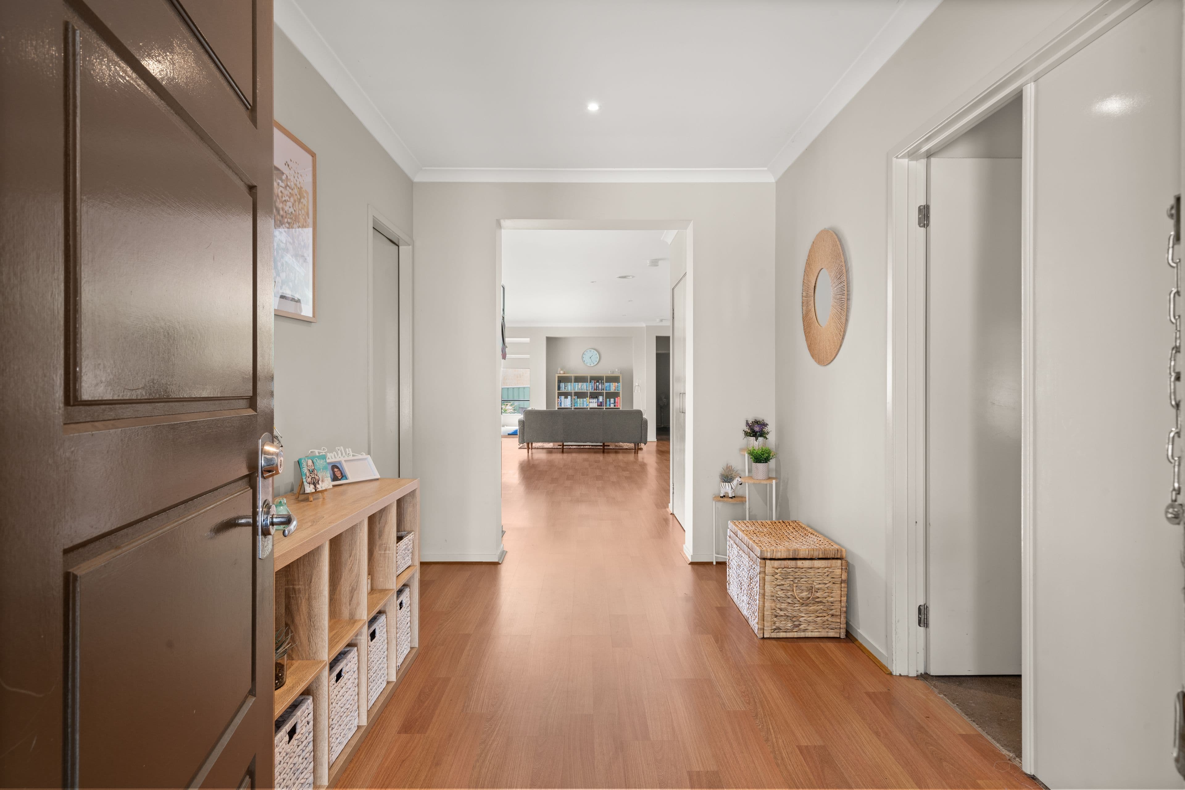 33 Dahlia Drive, Caroline Springs VIC 3023, Caroline Springs - Thumbnail 2