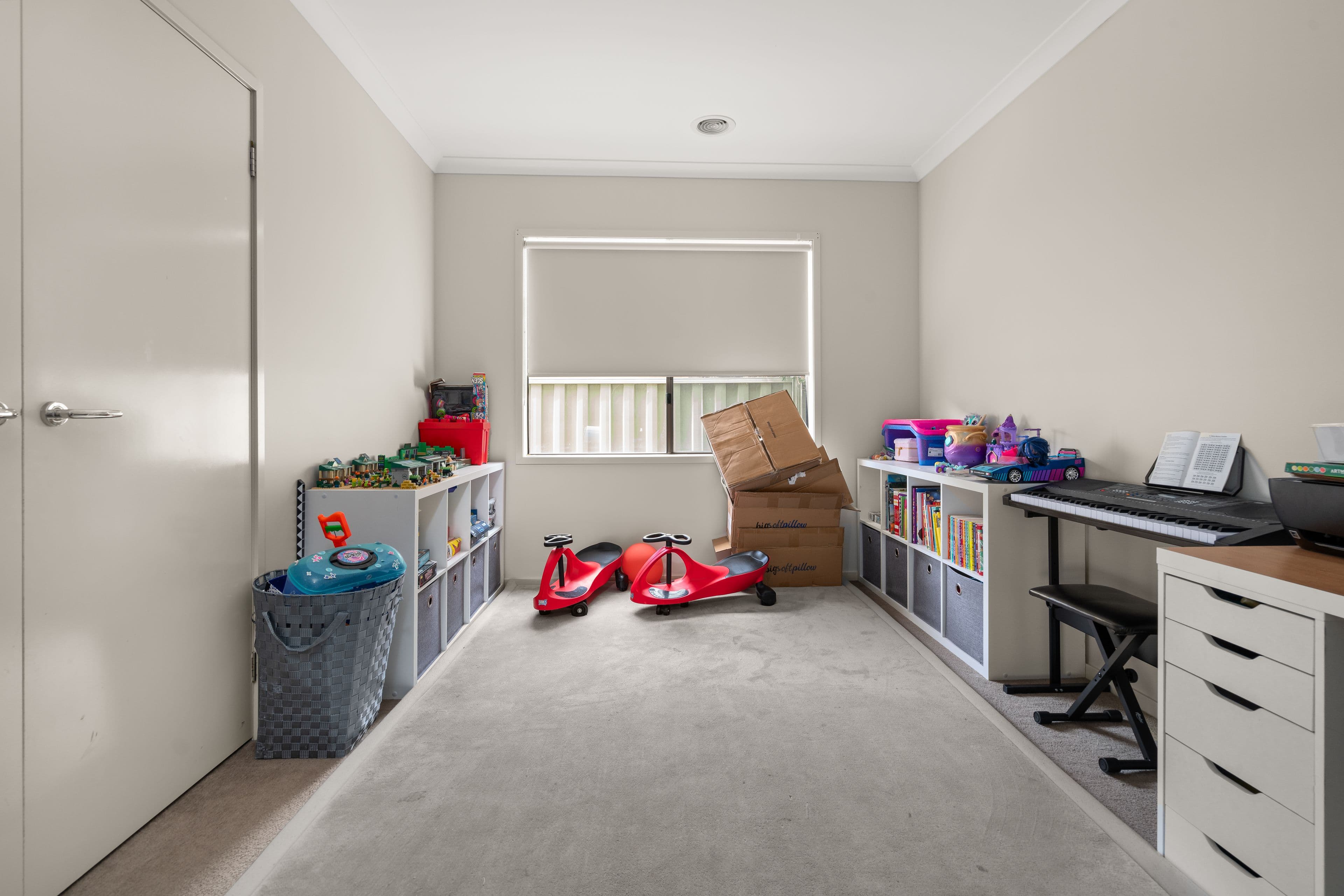 33 Dahlia Drive, Caroline Springs VIC 3023, Caroline Springs - Thumbnail 7