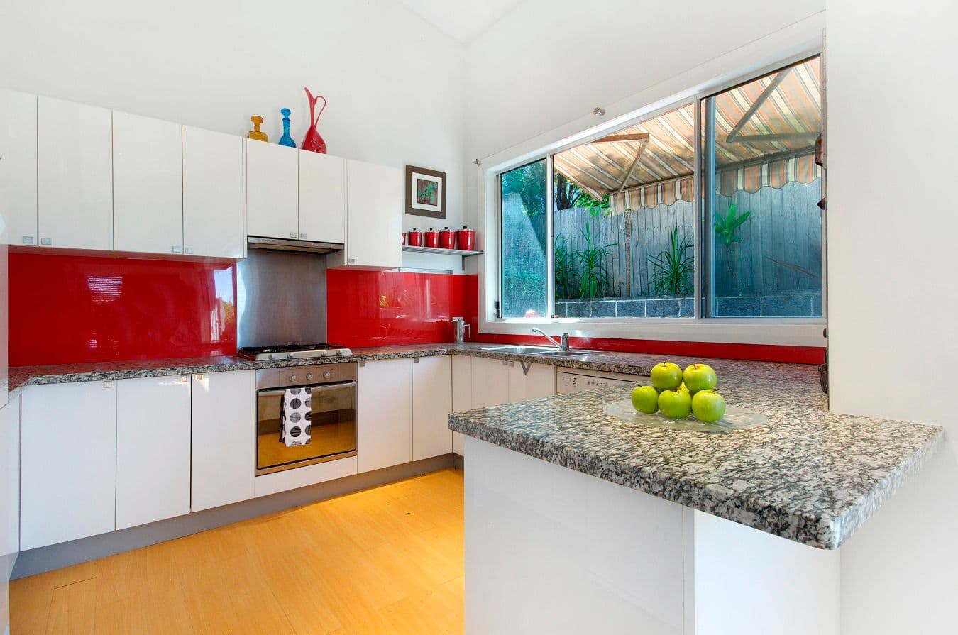 16A Allenby Parade, BULLI NSW 2516, Bulli - Thumbnail 2