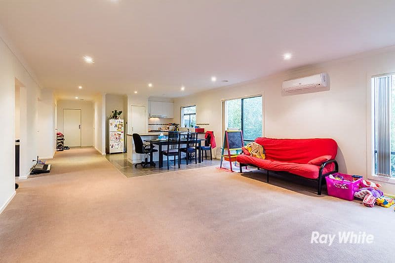 15 Cerbera Bend, Cranbourne North VIC 3977, Cranbourne North - Thumbnail 5