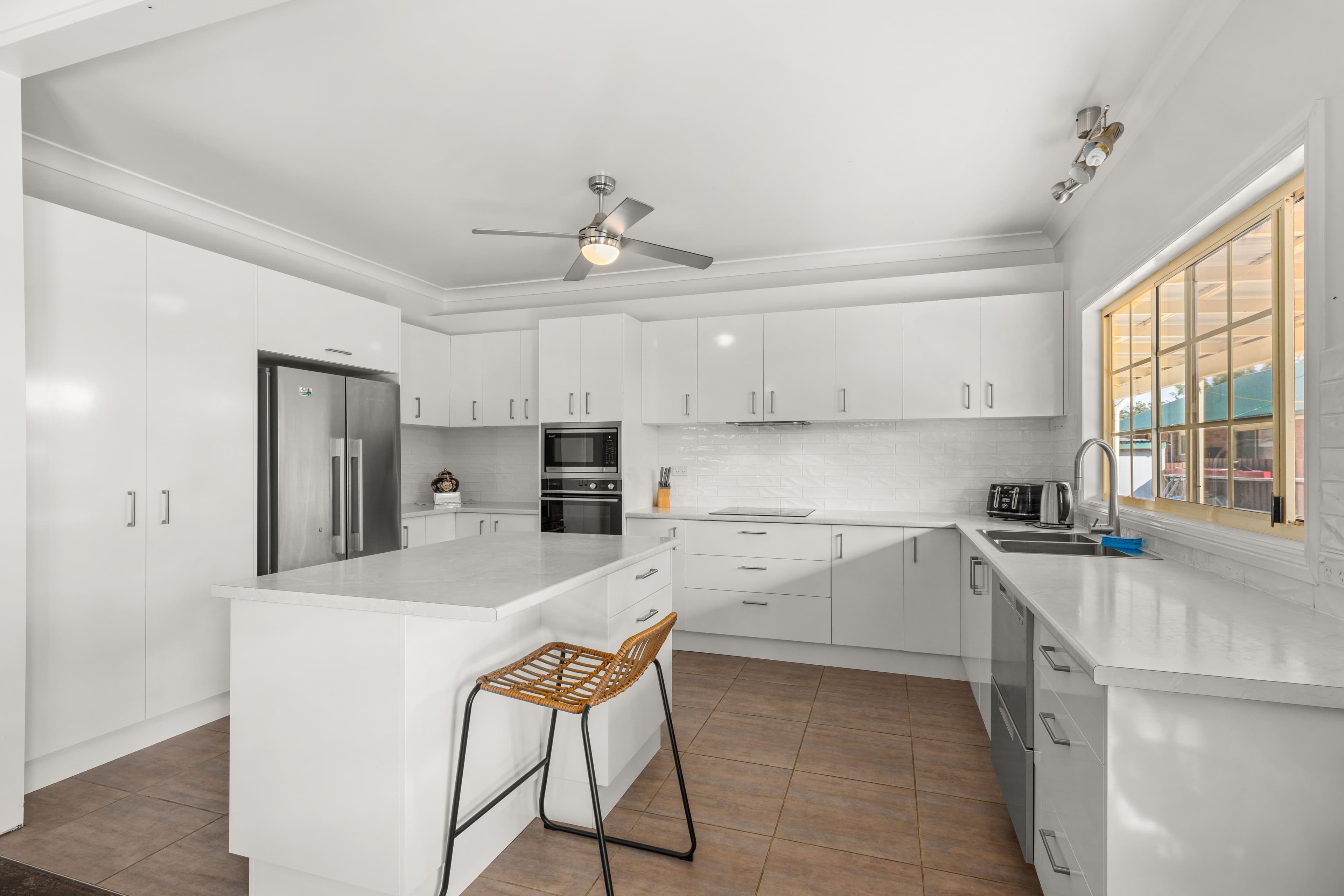 39 Roberts Street, Old Erowal Bay NSW 2540, Old Erowal Bay - Thumbnail 2