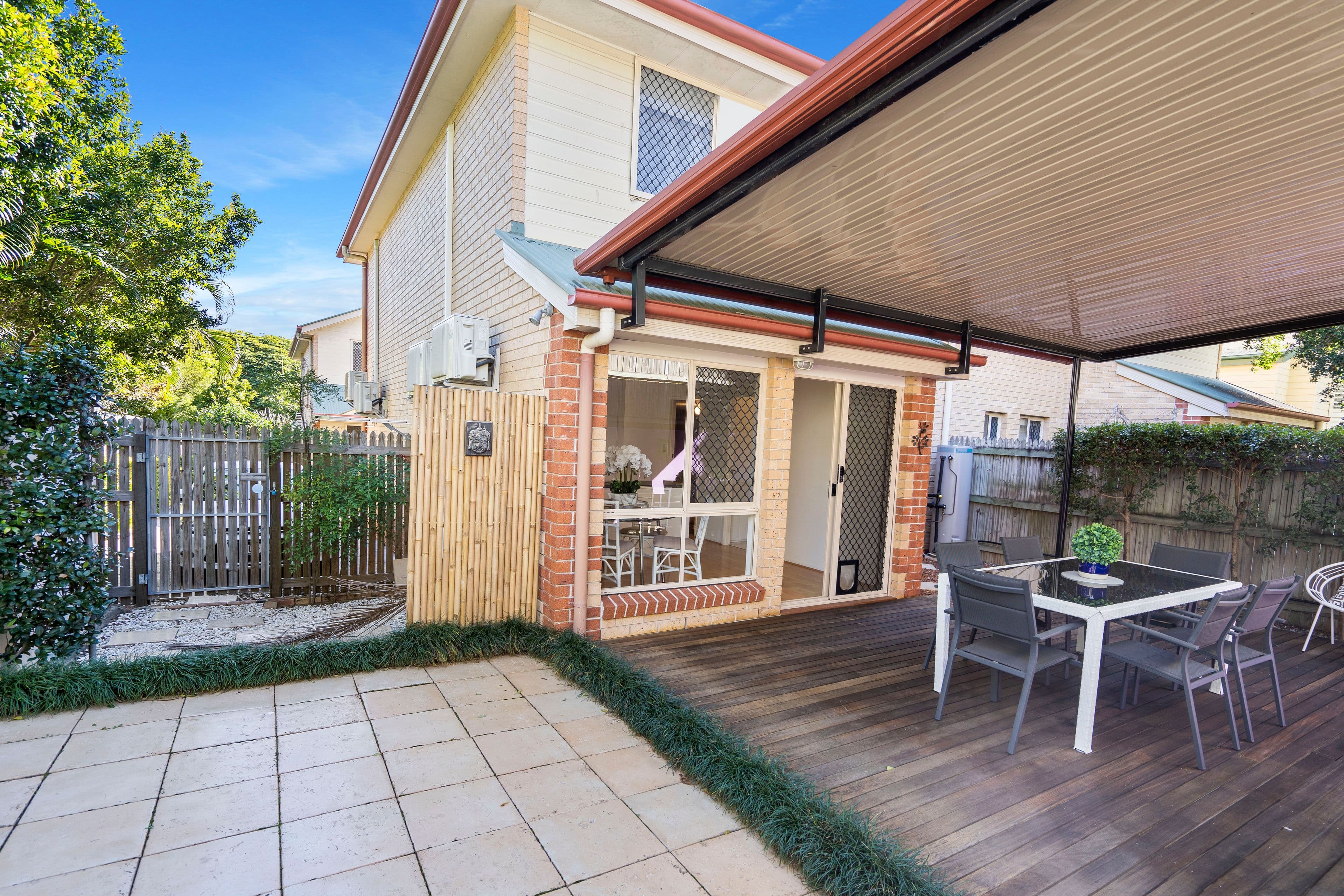 22 Hunter Street, Greenslopes QLD 4120, Greenslopes - Thumbnail 2