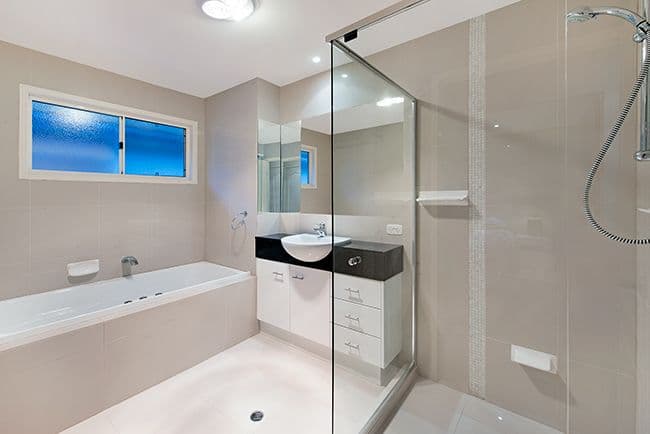 27 Landsdowne Street, COORPAROO QLD 4151, Coorparoo - Thumbnail 6