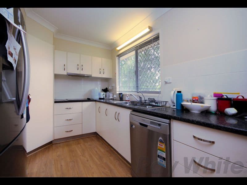 30 Wade Street, Bundamba QLD 4304, Bundamba - Thumbnail 5
