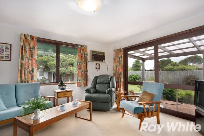 11 Savage Street, PAKENHAM VIC 3810, Pakenham - Thumbnail 3