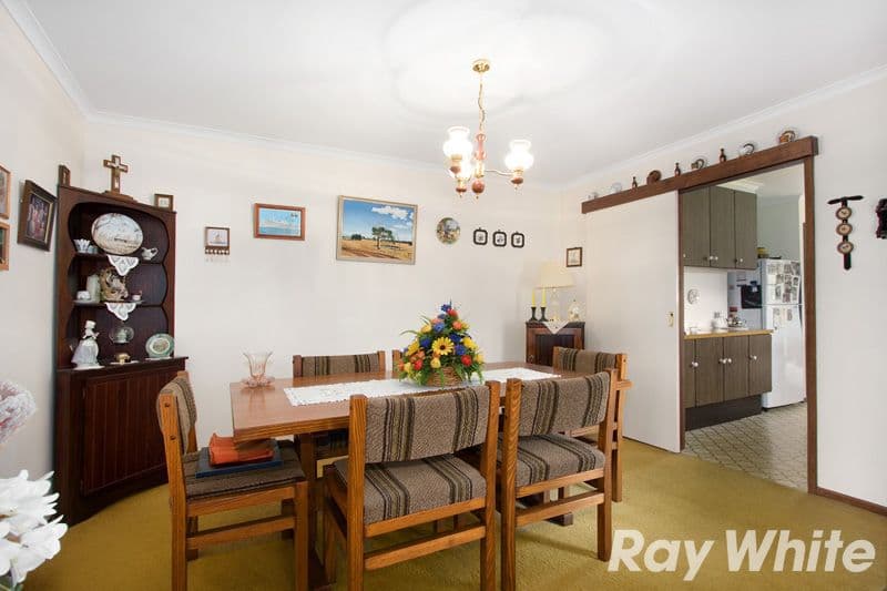 11 Savage Street, PAKENHAM VIC 3810, Pakenham - Thumbnail 6
