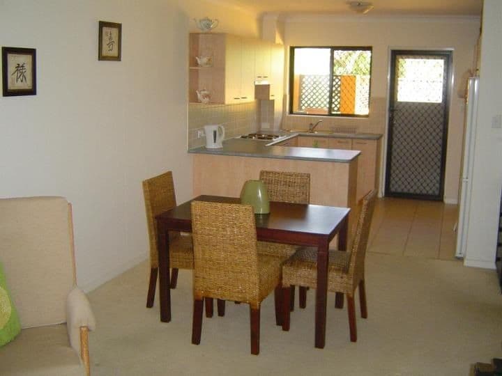 77 Belgrave Street, MORNINGSIDE QLD 4170, Morningside - Thumbnail 4