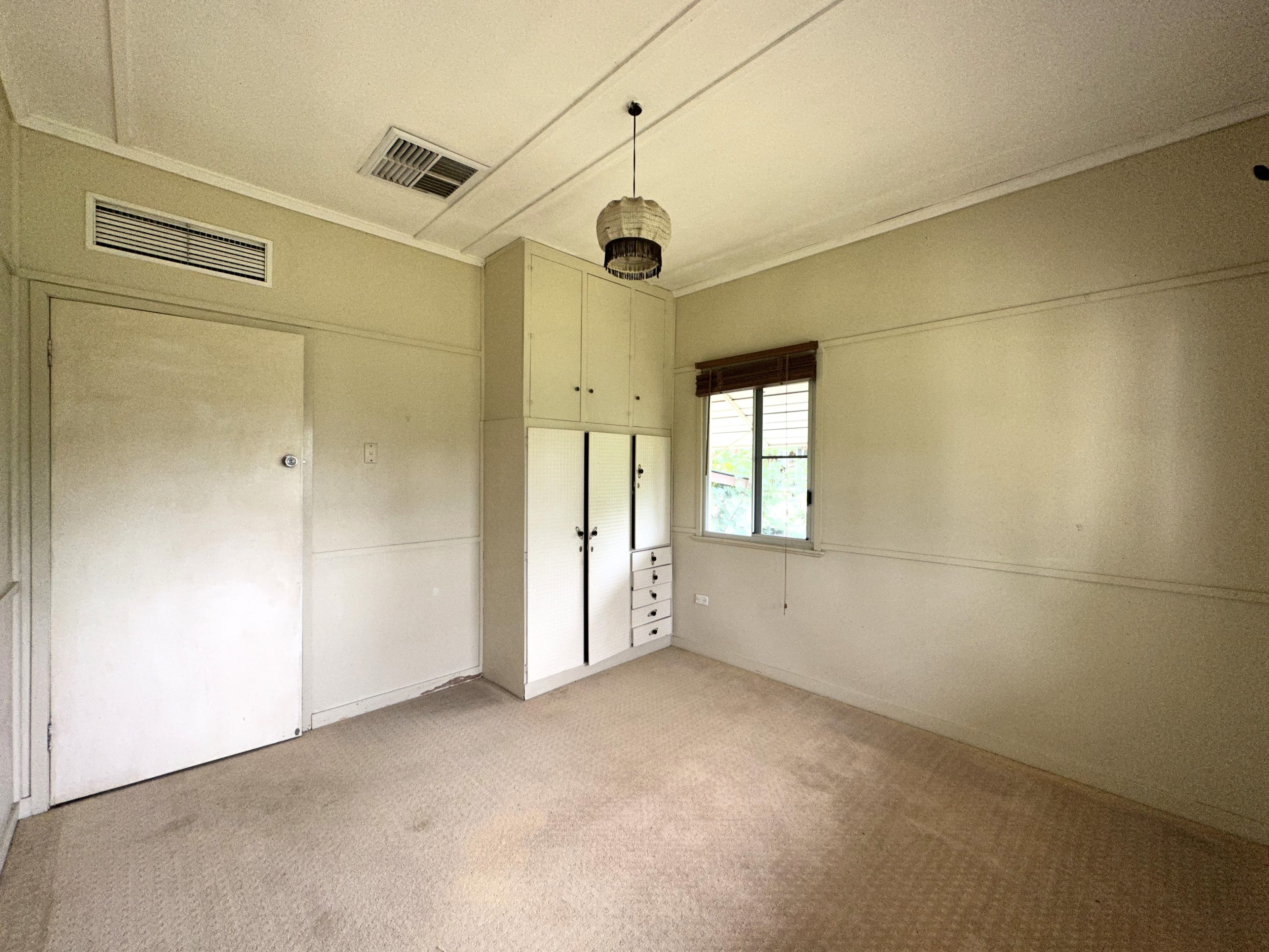 14 Rosella Street, Longreach QLD 4730, Longreach - Thumbnail 6