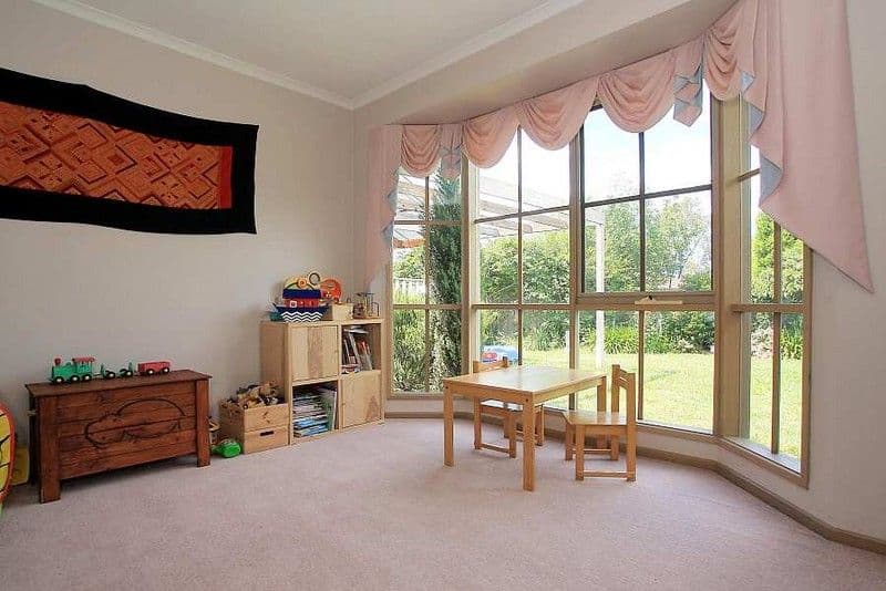 12 Roxanne Close, SCORESBY VIC 3179, Scoresby - Thumbnail 5