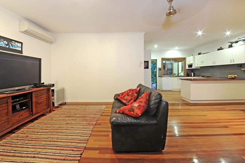 9 Stormvogel Drive, JUBILEE POCKET QLD 4802, Jubilee Pocket - Thumbnail 4