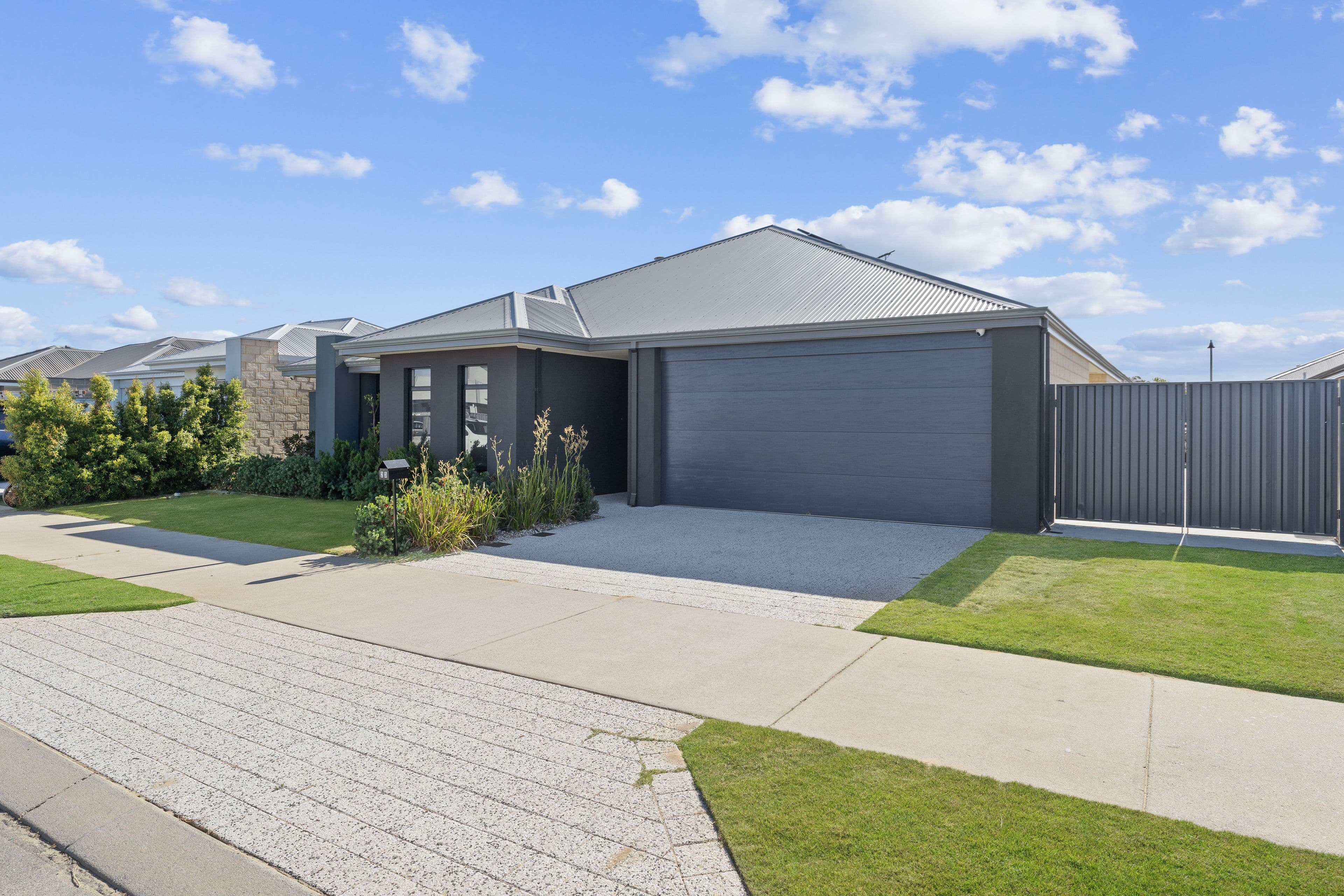 23 Crombie Way, Baldivis WA 6171, Baldivis - Thumbnail 2