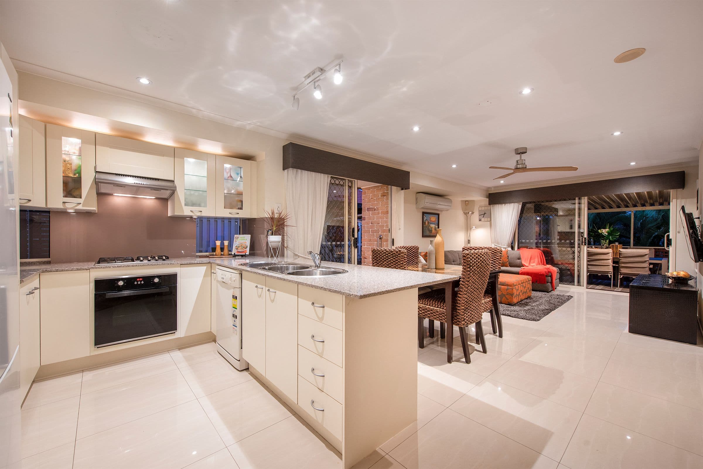 5 Glenview Court, Underwood QLD 4119, Underwood - Thumbnail 8