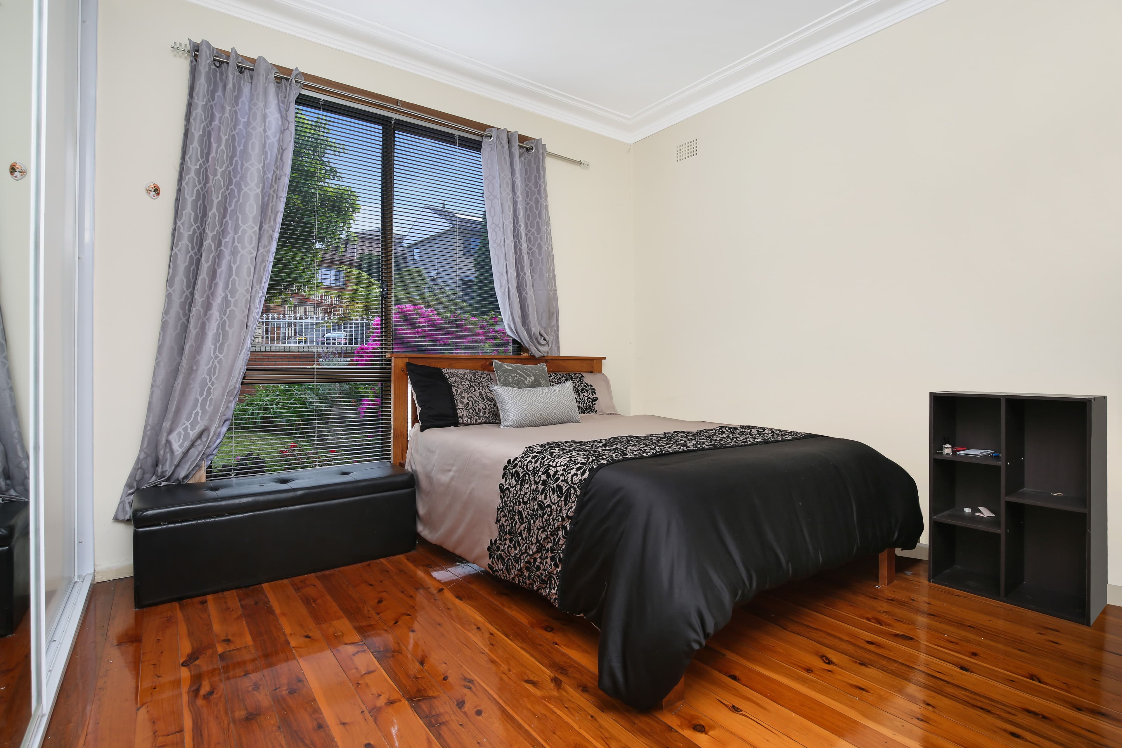 73 Denise Street, Lake Heights - Thumbnail 3