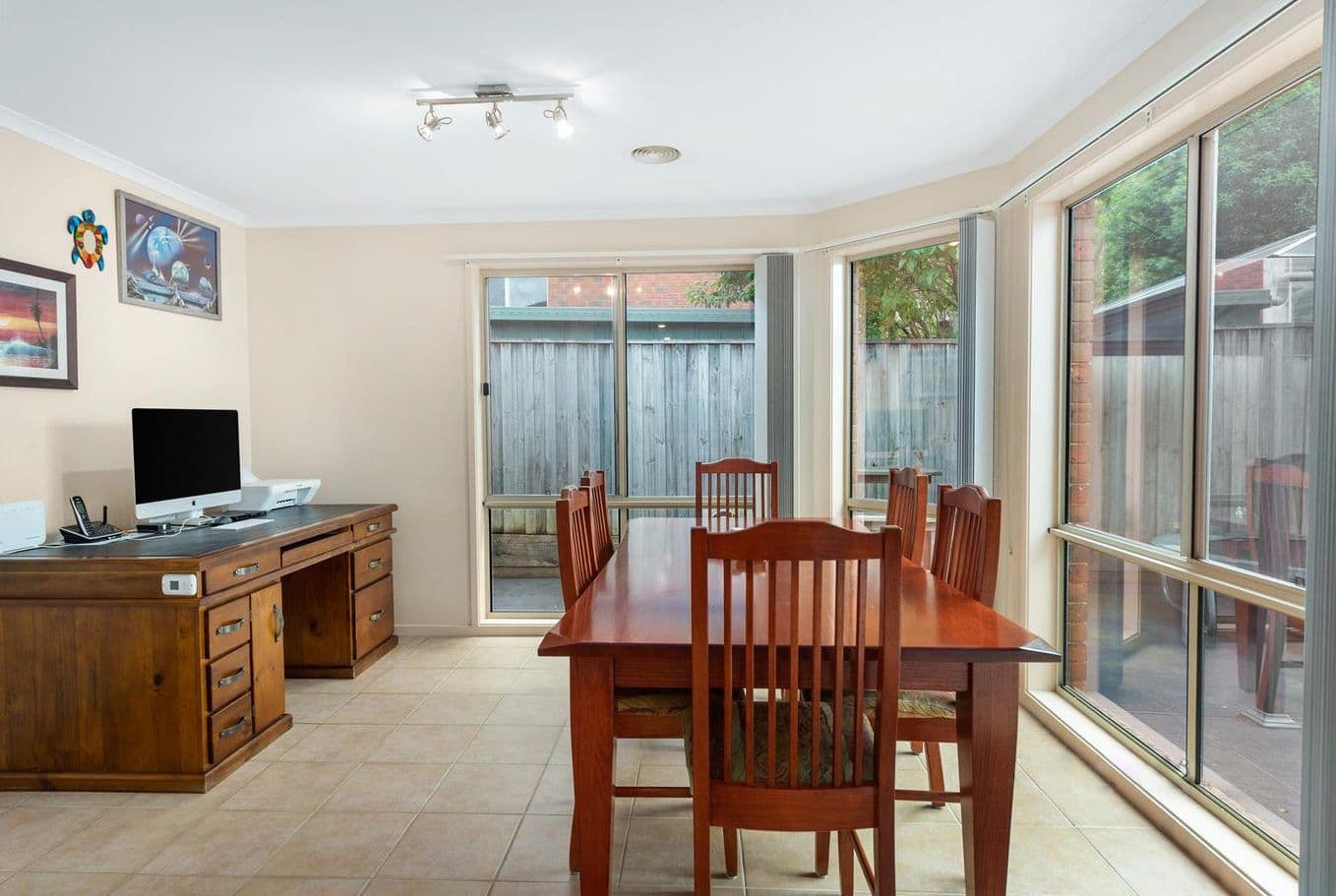 12 Valley View Court, South Morang VIC 3752, South Morang - Thumbnail 6