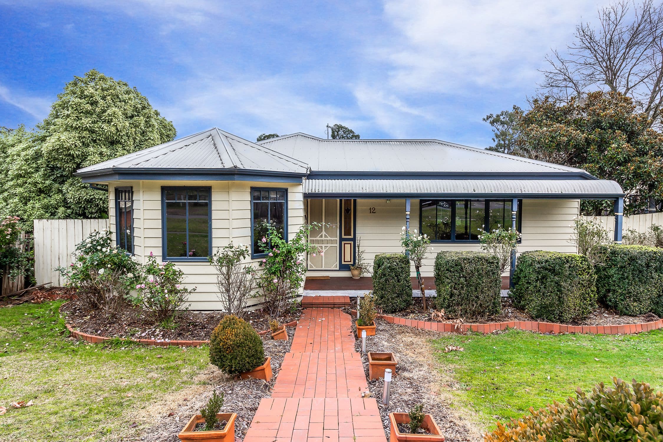 12 Fernhill Road, Mount Evelyn VIC 3796, Mount Evelyn - Thumbnail 2