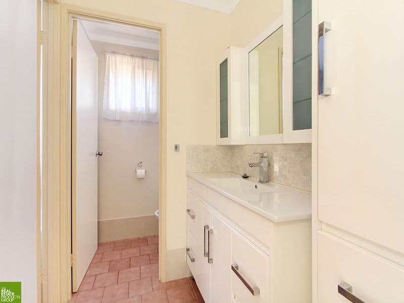 30 Barcoo Circuit, Albion Park - Thumbnail 5