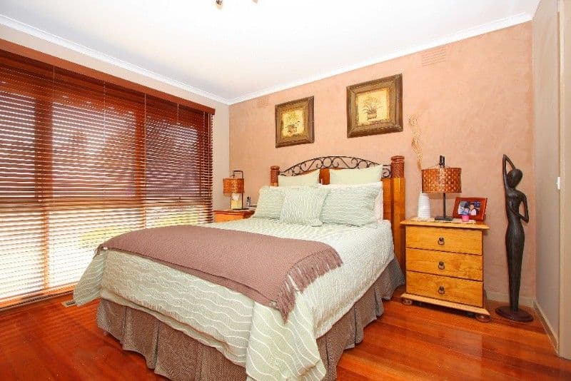 13 Hermitage Crescent, BUNDOORA VIC 3083, Bundoora - Thumbnail 7