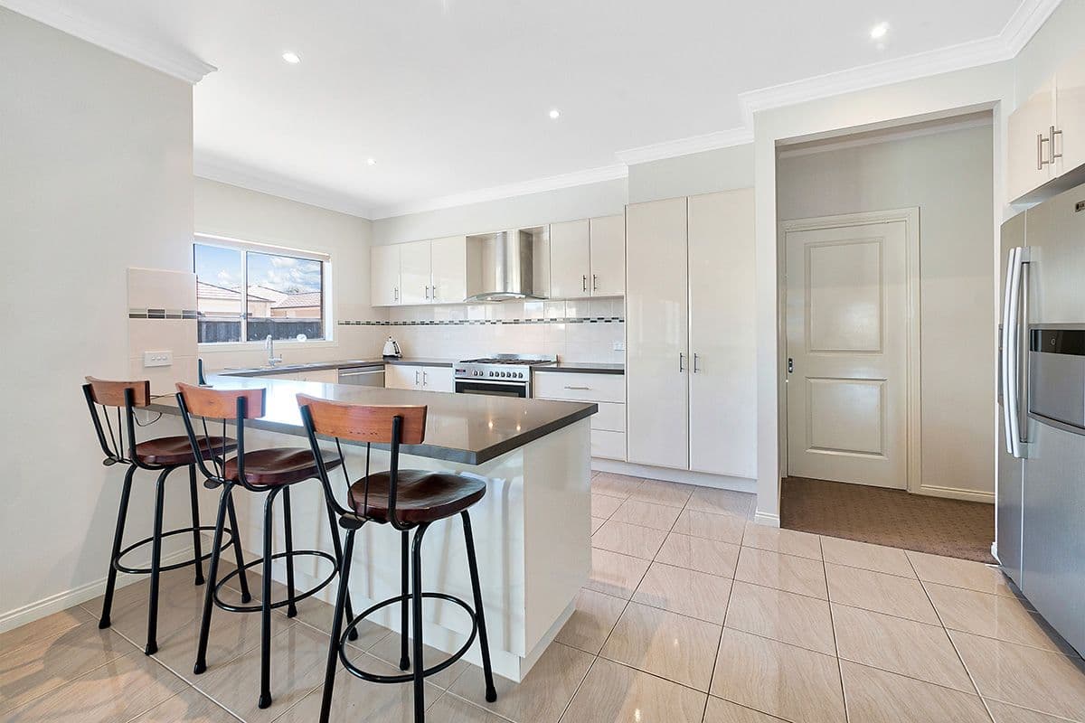 3 Moonlight Rise, Cranbourne East VIC 3977, Cranbourne East - Thumbnail 7