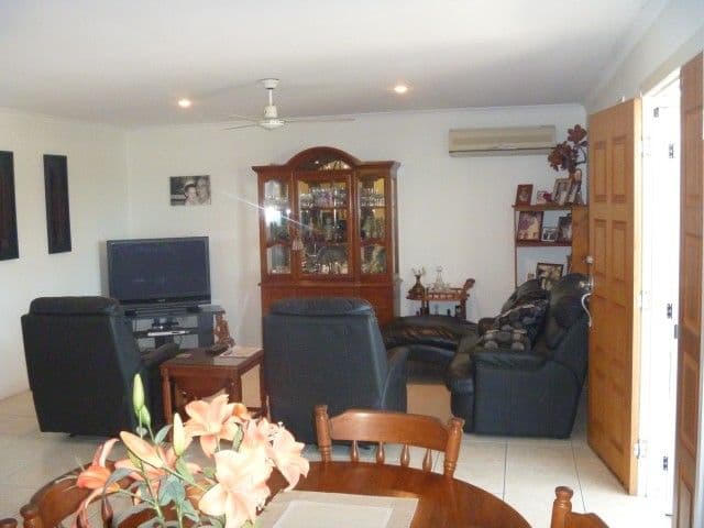 5 Tinaroo Court, CLINTON QLD 4680, Clinton - Thumbnail 3