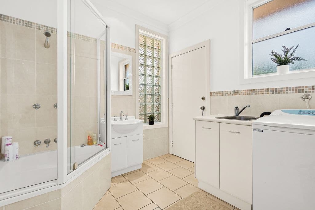 2a Jenner Avenue, Towradgi - Thumbnail 8