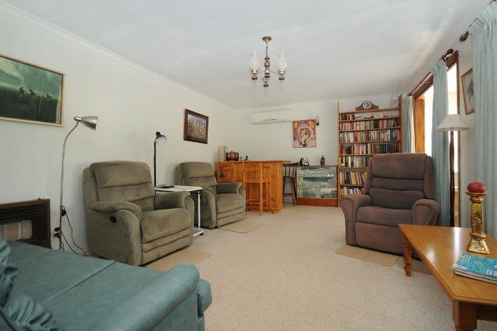 5 Reisling Court, WILSONTON HEIGHTS QLD 4350, Wilsonton Heights - Thumbnail 5