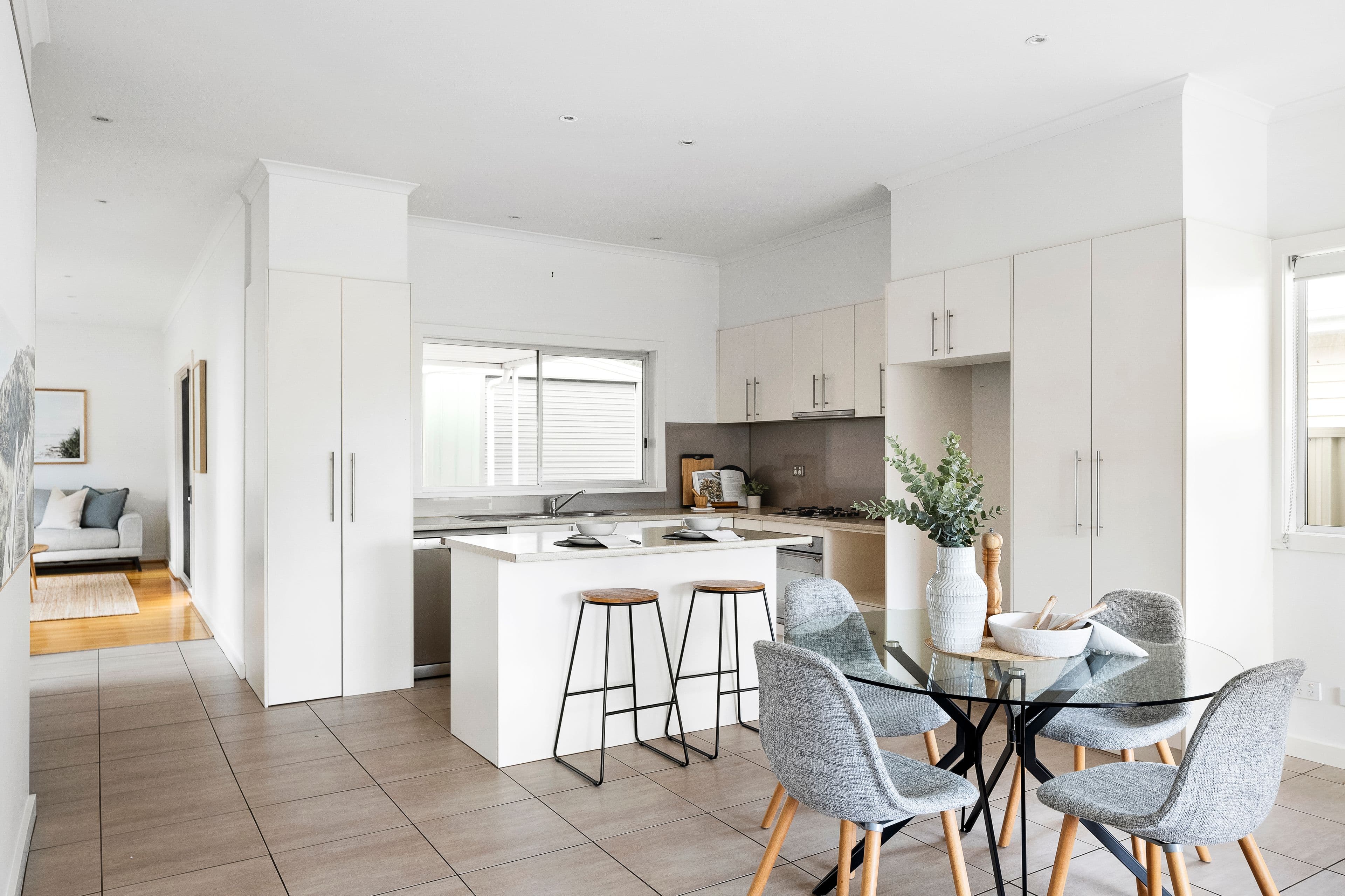 28 Leonard Street, Frankston VIC 3199, Frankston - Thumbnail 2