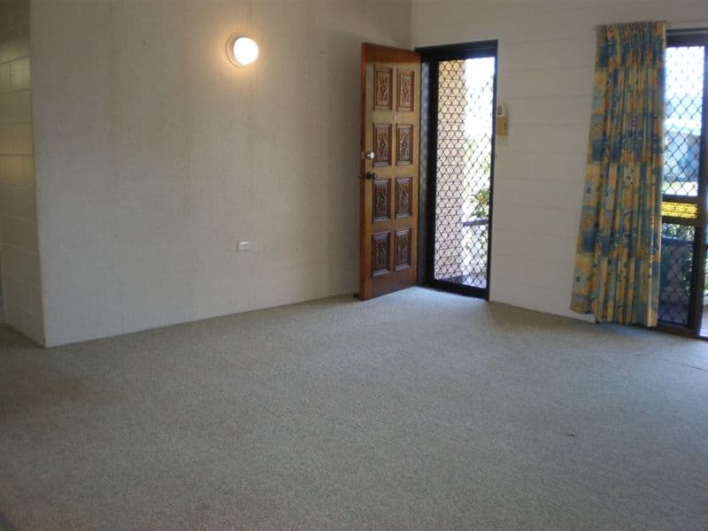 2 Maria Street, Woree QLD 4868, Woree - Thumbnail 2