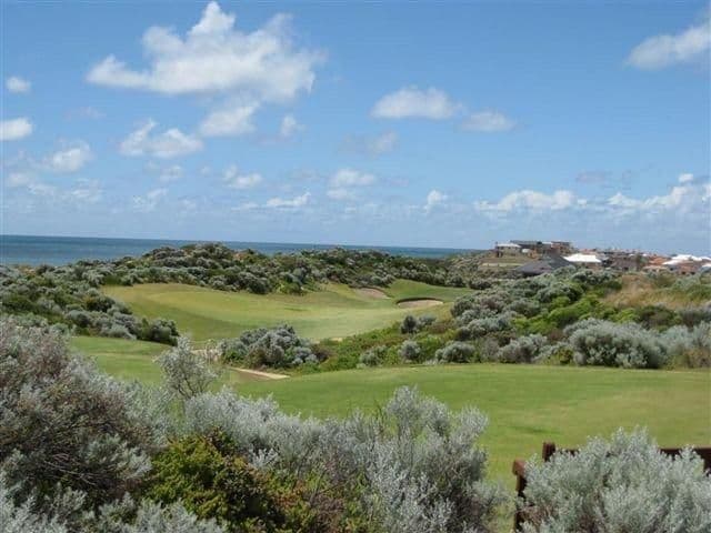 37 Sanctuary Circuit, DAWESVILLE WA 6211, Dawesville - Thumbnail 2