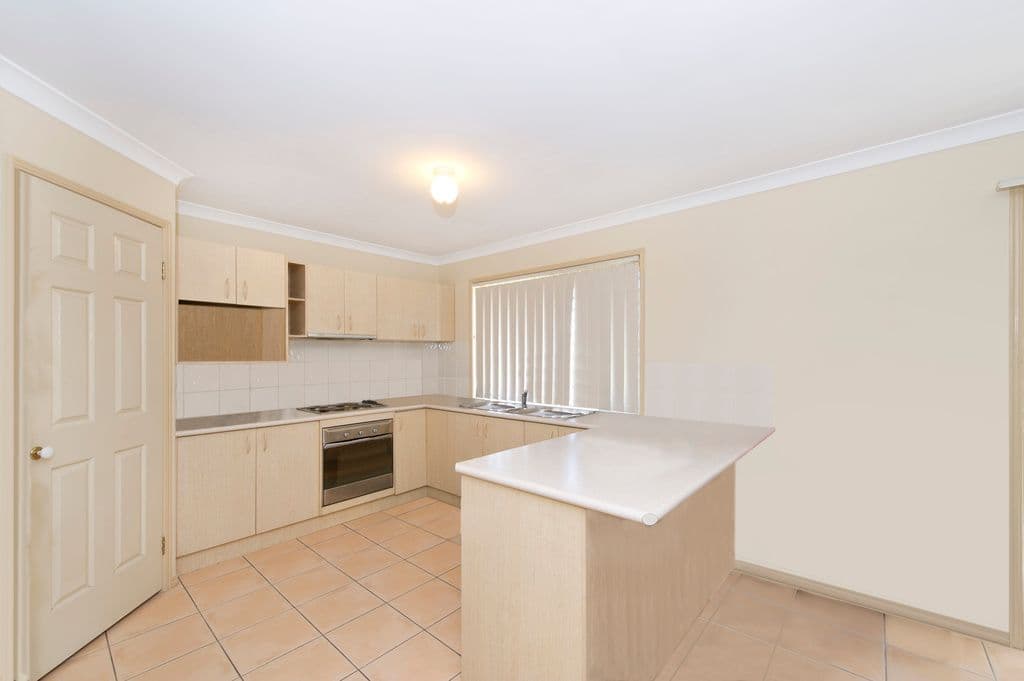 14 Coventry Court, KIPPA-RING QLD 4021, Kippa-Ring - Thumbnail 6