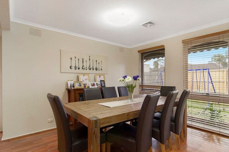 2 Biscay Court, DINGLEY VILLAGE VIC 3172, Dingley Village - Thumbnail 3