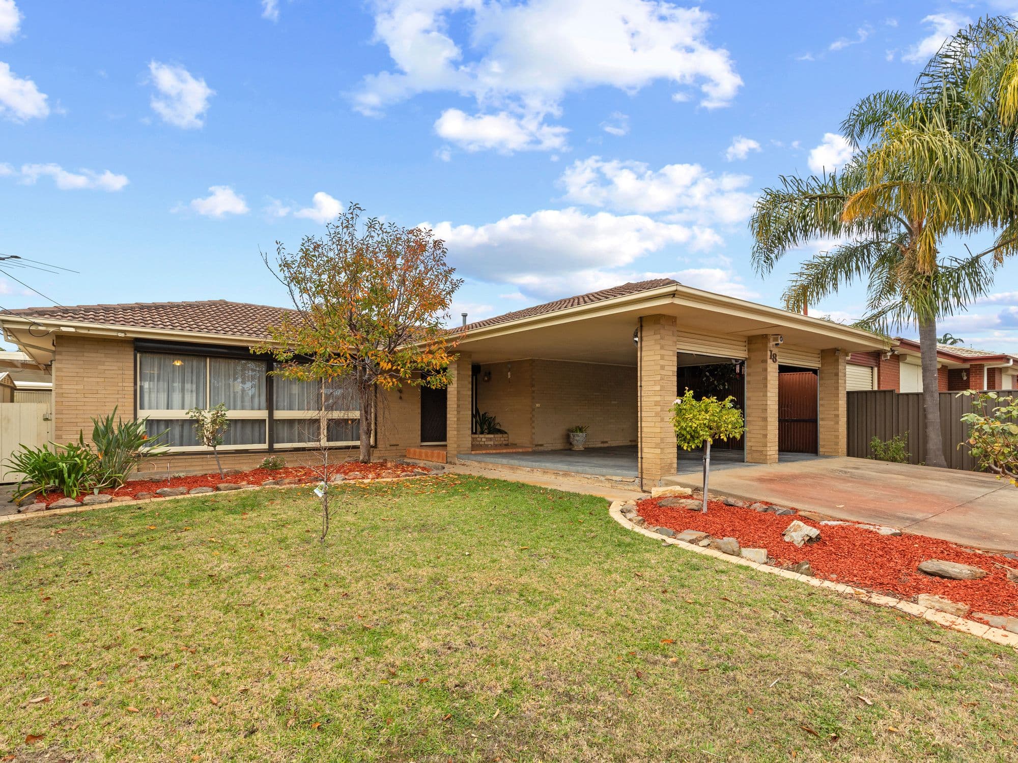 18 Burns Court, Morphett Vale SA 5162, Morphett Vale - Image 1