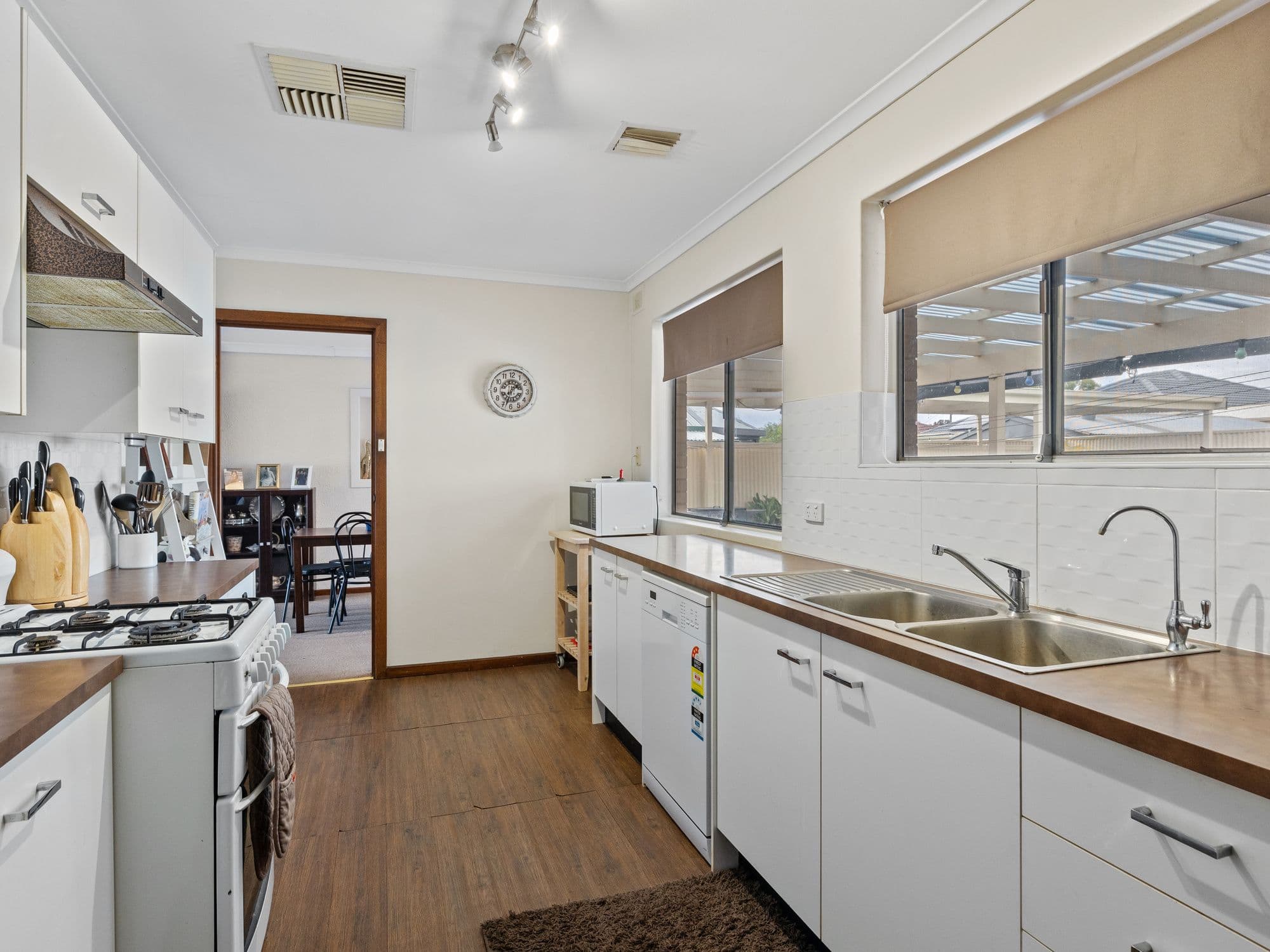 18 Burns Court, Morphett Vale SA 5162, Morphett Vale - Thumbnail 7