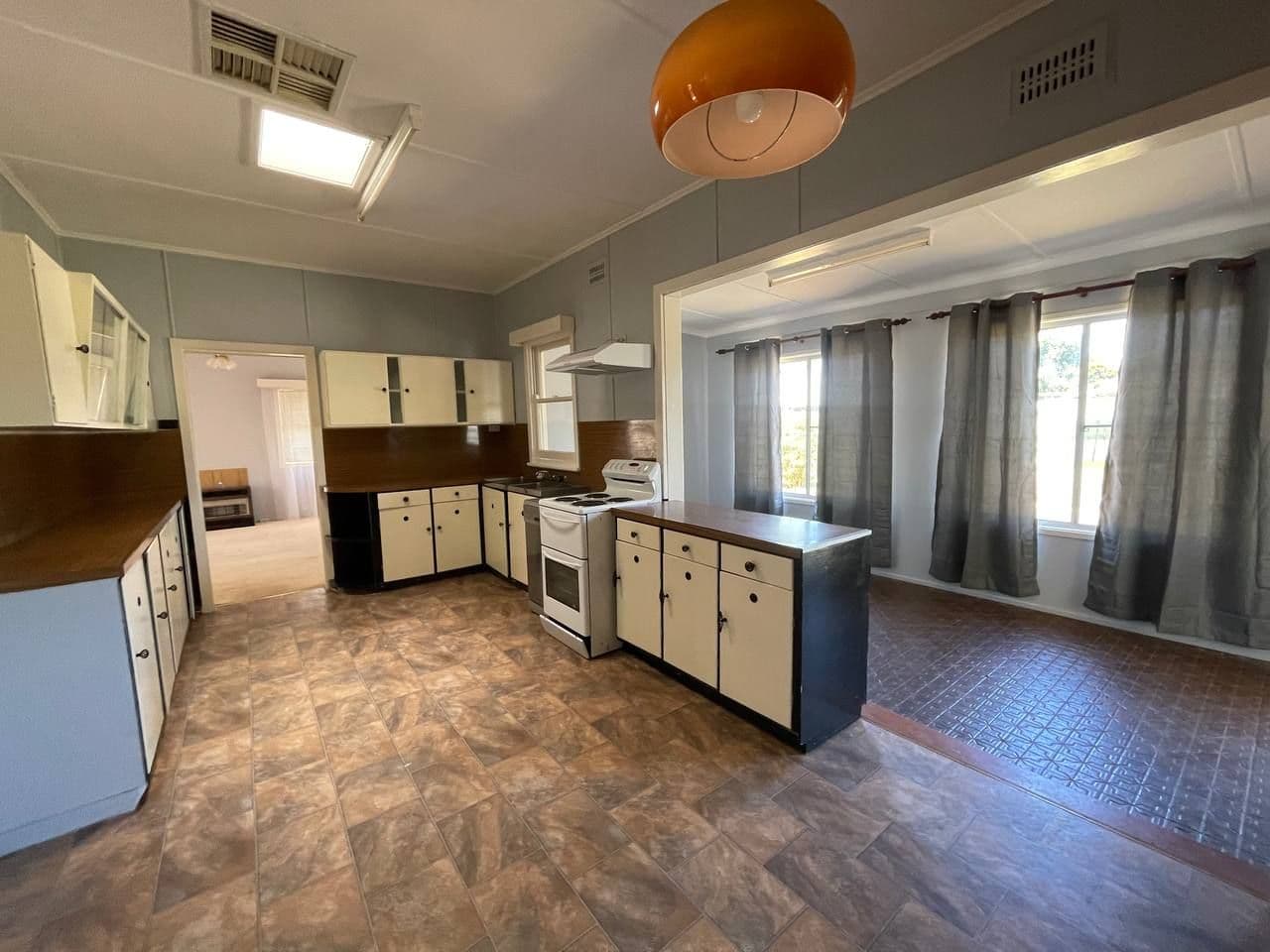 11 Turner Street, Condobolin NSW 2877, Condobolin - Thumbnail 4