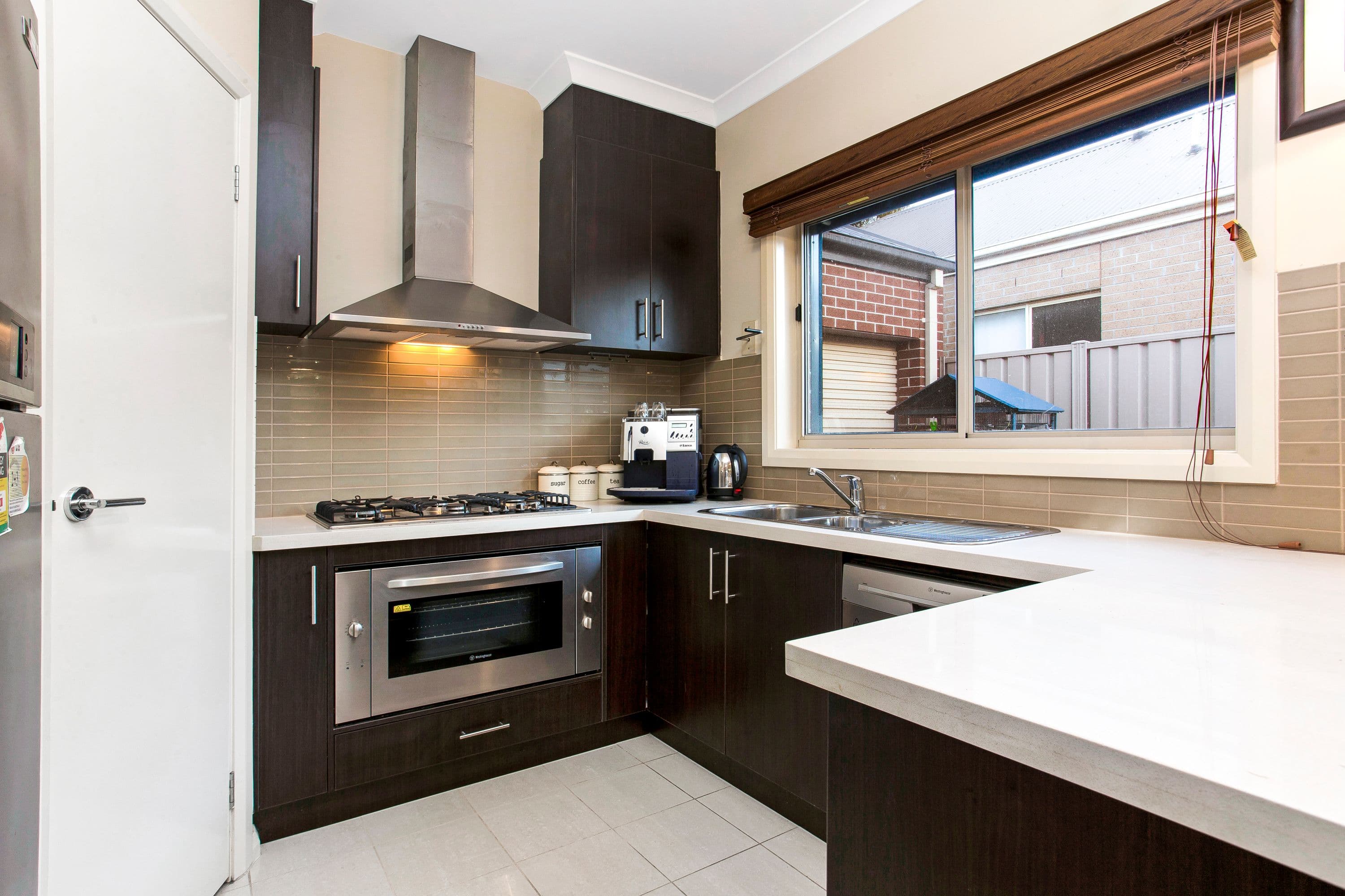 17 Jirrahlinga Terrace, Craigieburn VIC 3064, Craigieburn - Thumbnail 2