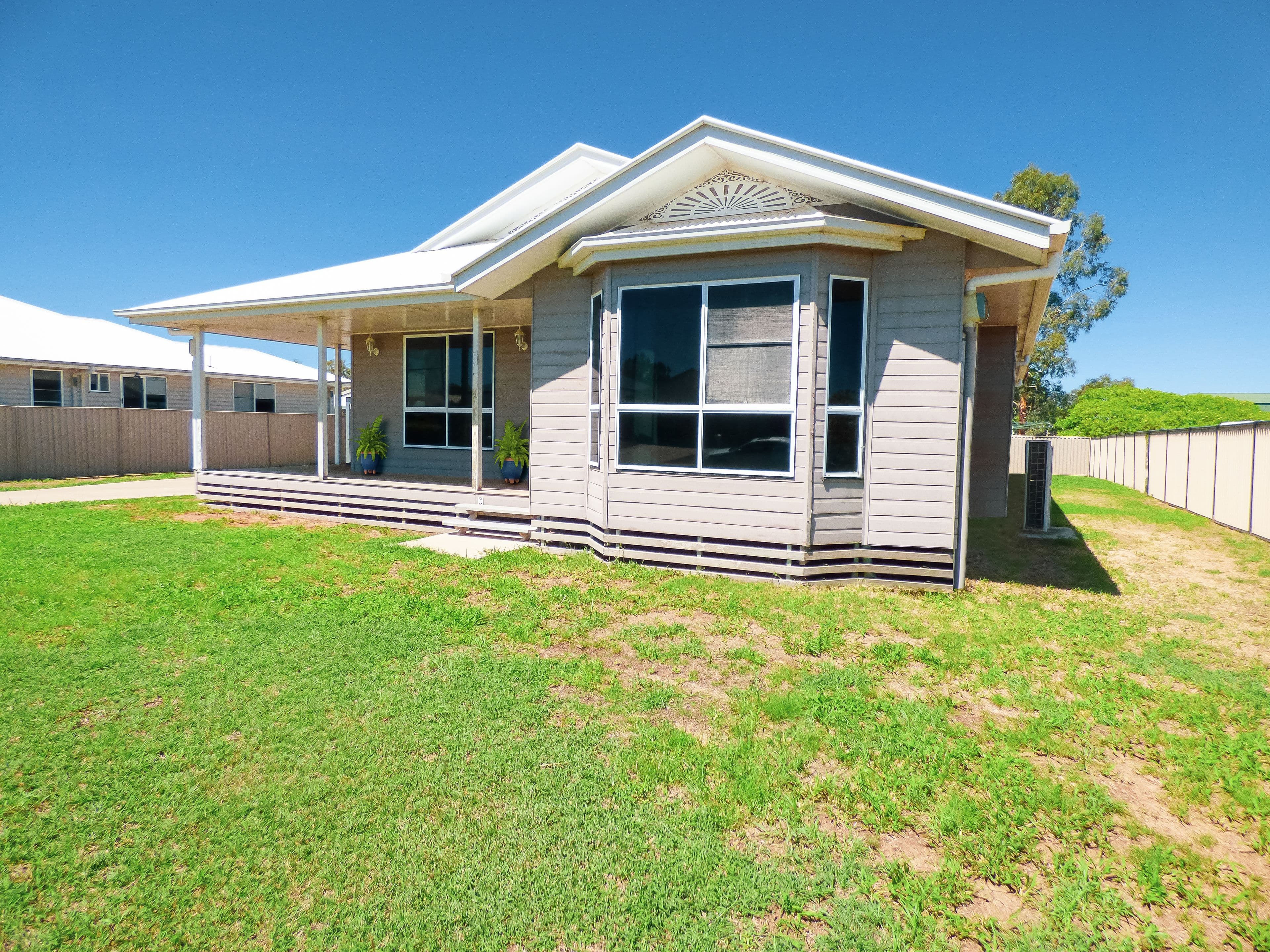 12 Beetson Drive, Roma QLD 4455, Roma - Thumbnail 8