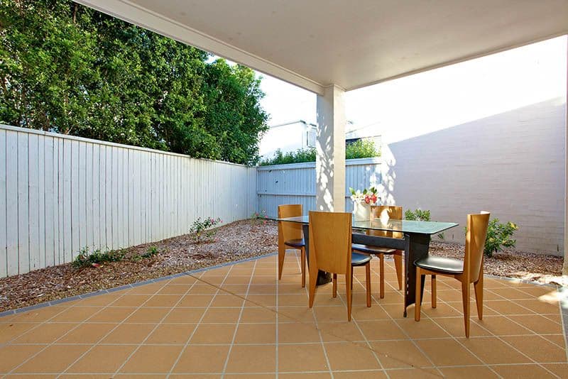 18 Augusta Crescent, MOUNT OMMANEY QLD 4074, Mount Ommaney - Thumbnail 5
