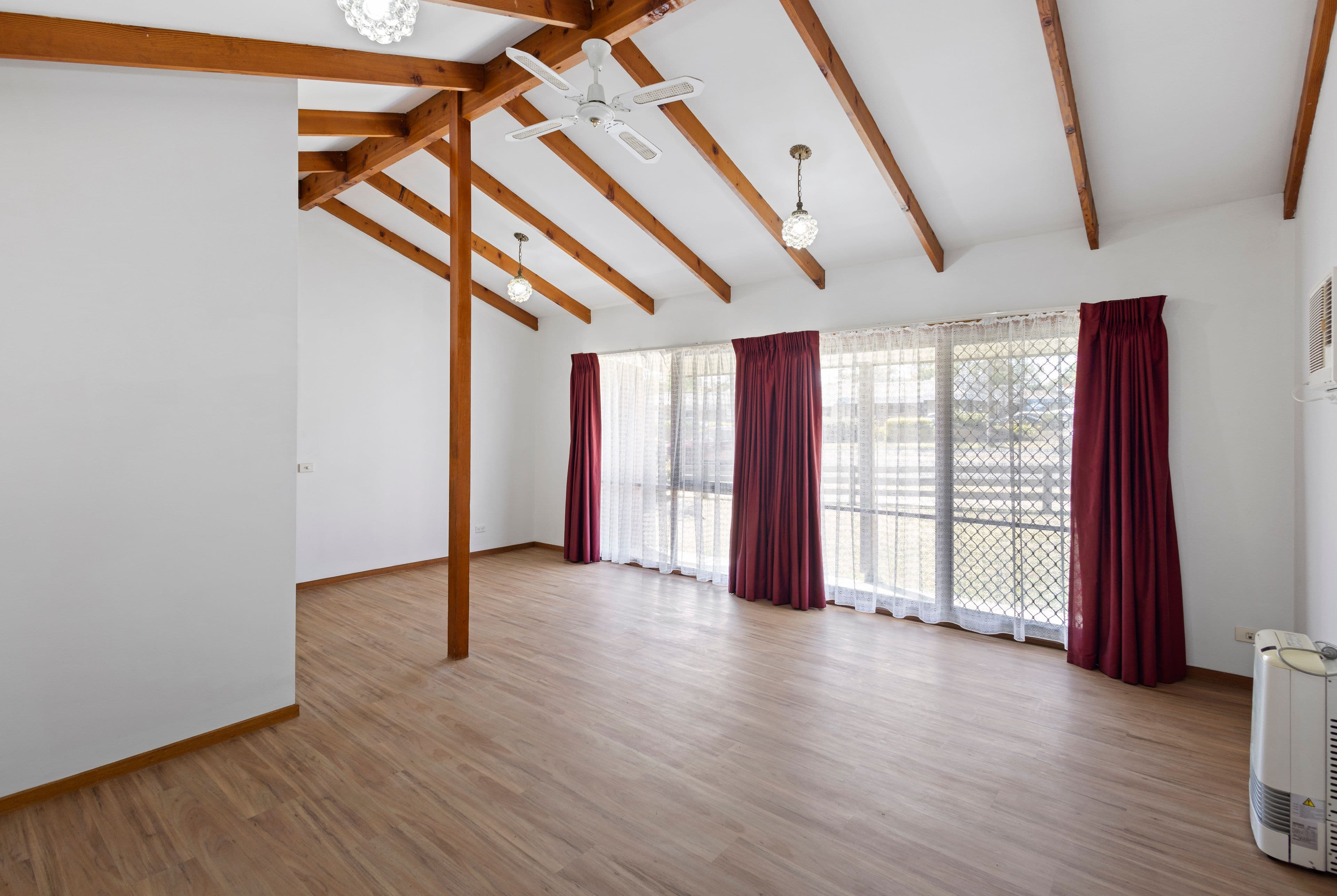 100 Edwards Road, Kennington VIC 3550, Kennington - Thumbnail 3