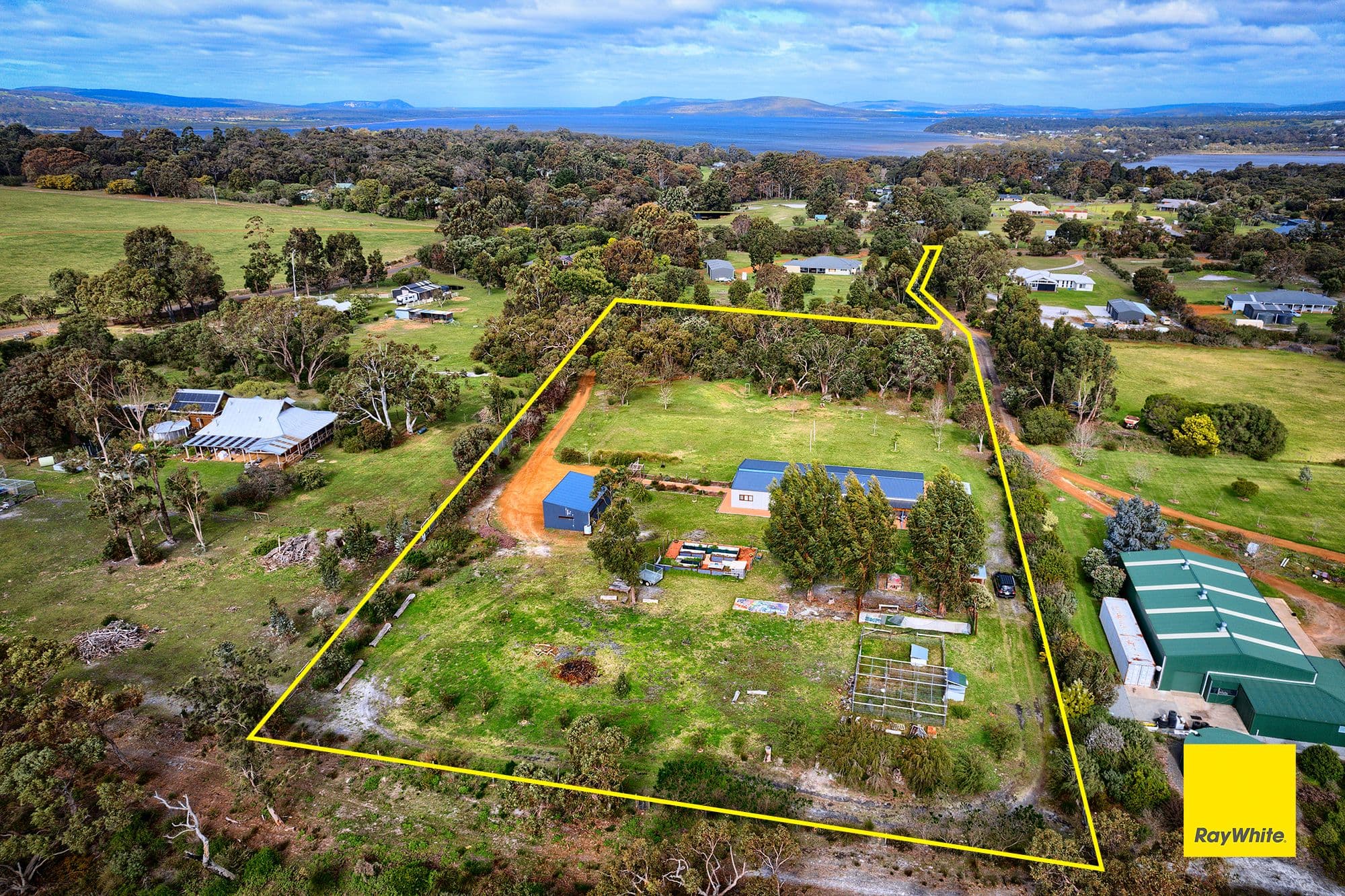 154 Pendennis, Tamborine QLD 4270, Tamborine - Thumbnail 3