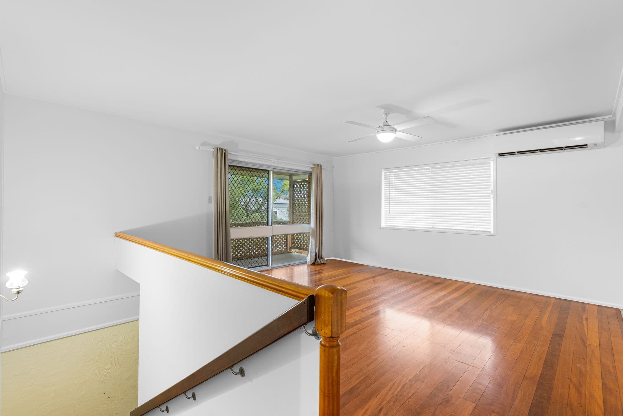 8 CROWNDALE Street, Wavell Heights QLD 4012, Wavell Heights - Thumbnail 6