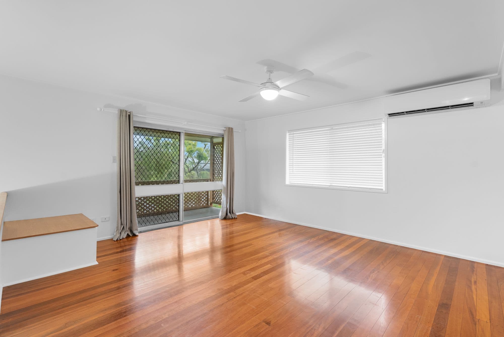 8 CROWNDALE Street, Wavell Heights QLD 4012, Wavell Heights - Thumbnail 7