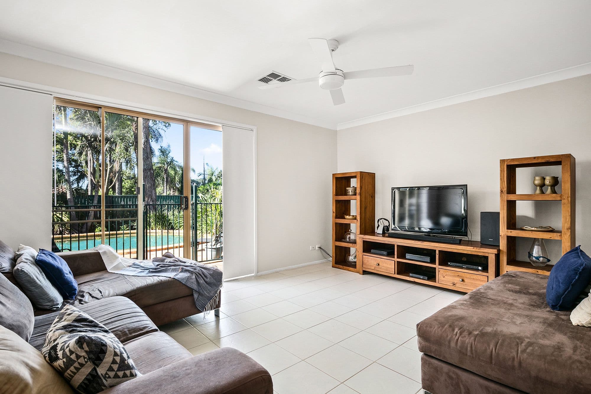 37 Gilbert Road, Castle Hill NSW 2154, Castle Hill - Thumbnail 4