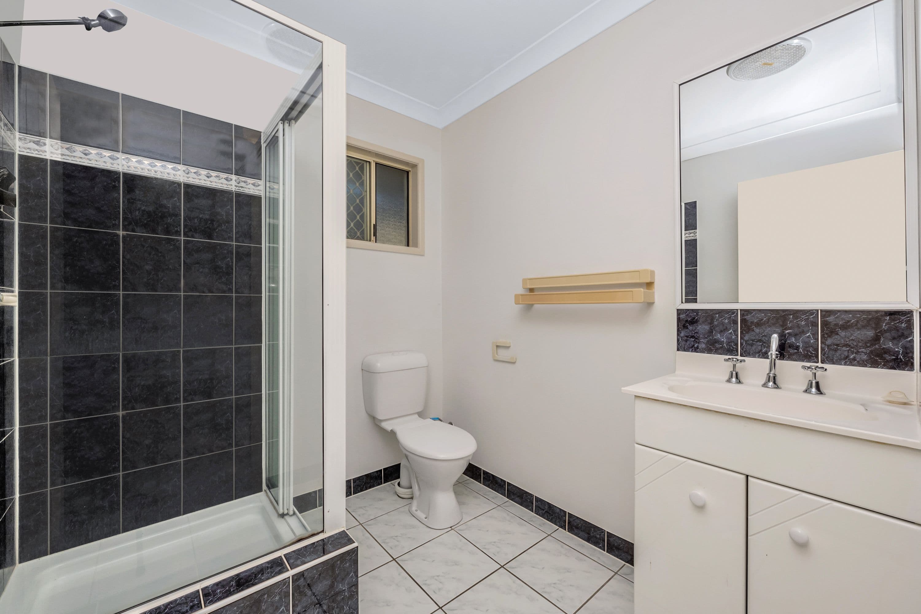 14 Glebe Place, Kirwan QLD 4817, Kirwan - Thumbnail 7