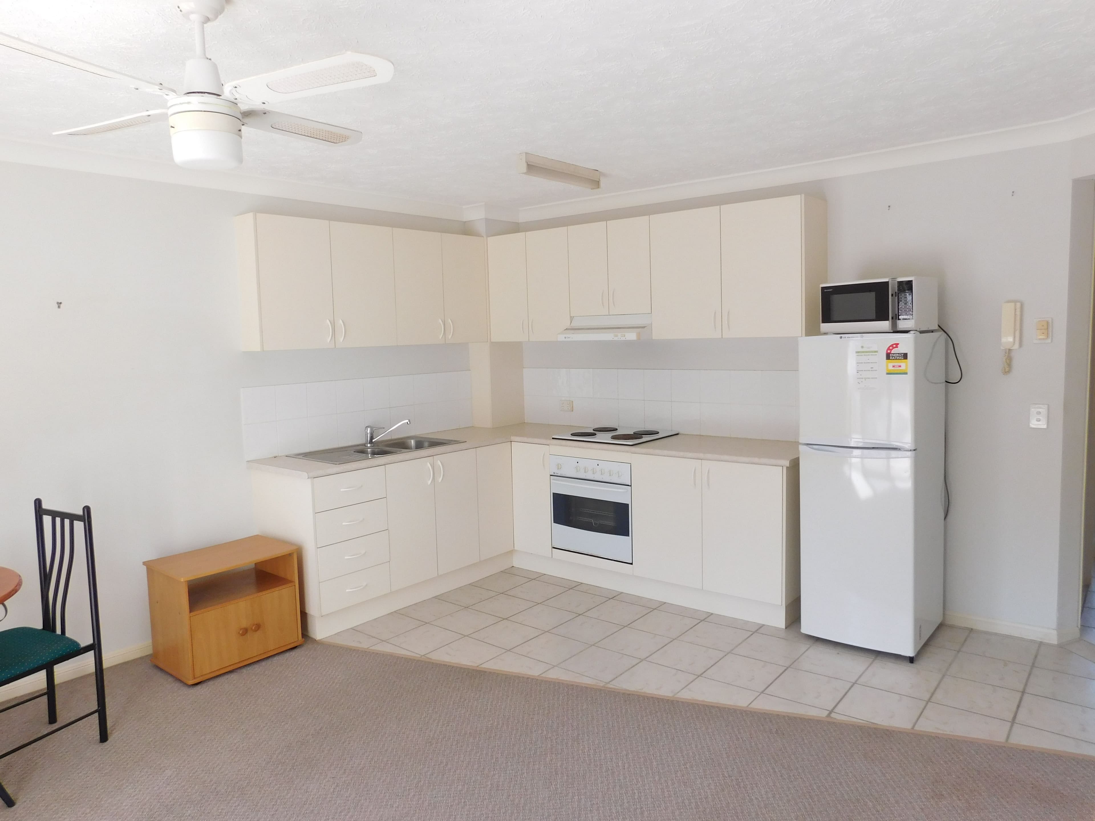 5-9 Lloyd Street, Southport QLD 4215, Southport - Thumbnail 3