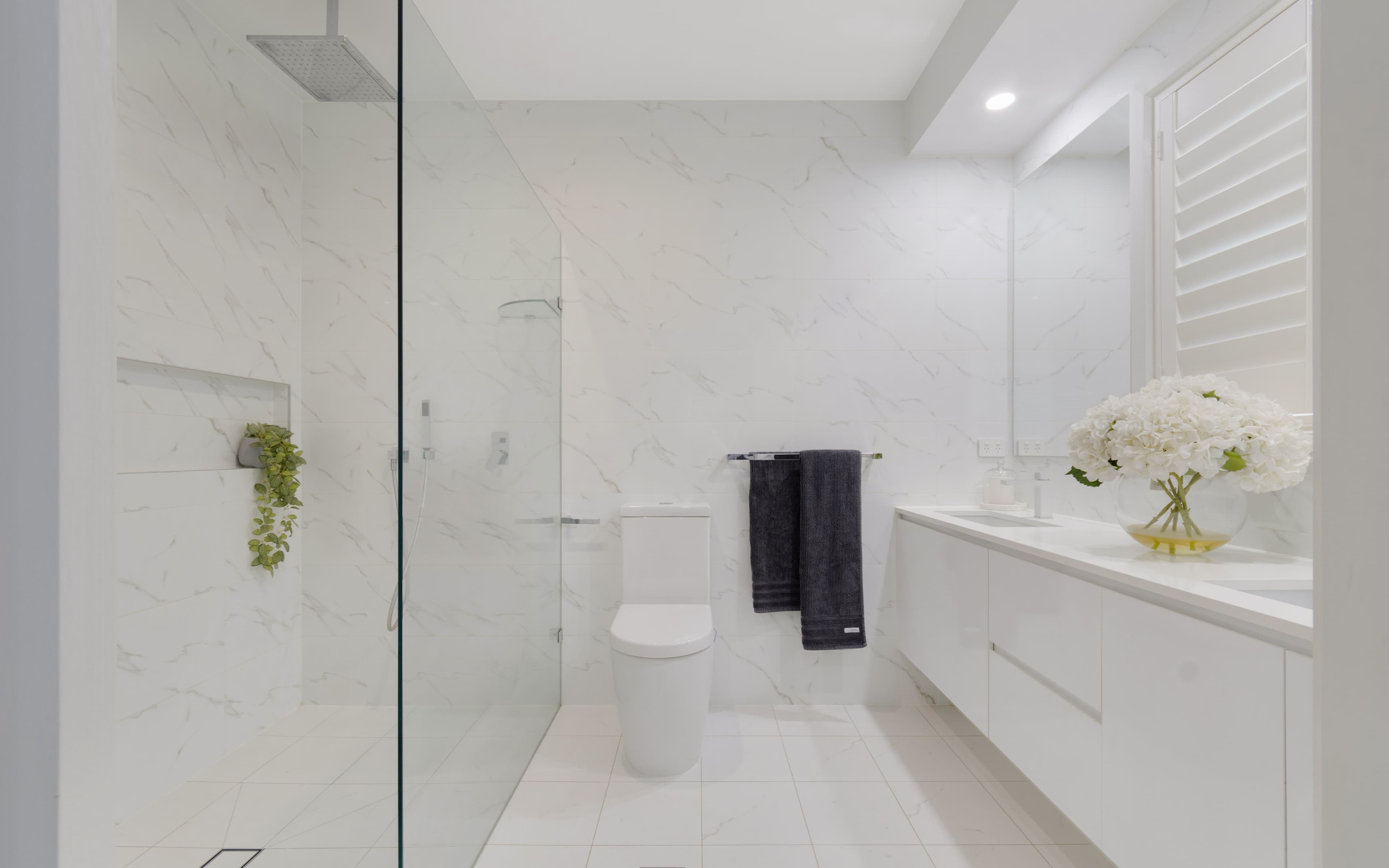 1252 Leggetts Drive, Mount Vincent, Denham Court - Thumbnail 3
